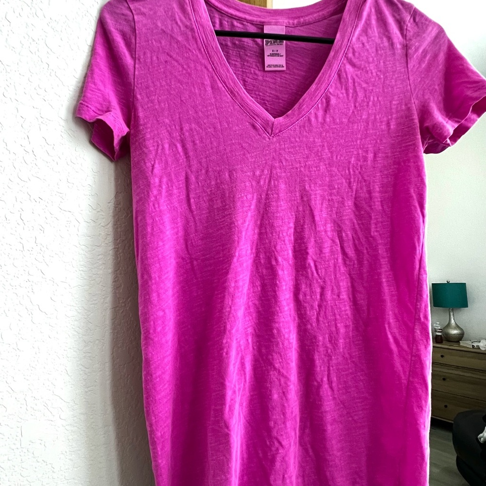 PINK Victoria's Secret Fuchsia V-Neck Tee